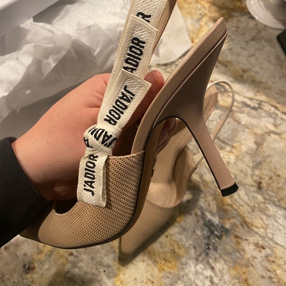 Dior J’adior Nude Slingback Pump in 39 1/2 - 9.5 - Picture 16 of 16